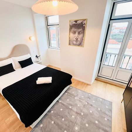Lisbon Pink House II Beautiful 2 Bedroom Flat In City Center מראה חיצוני תמונה