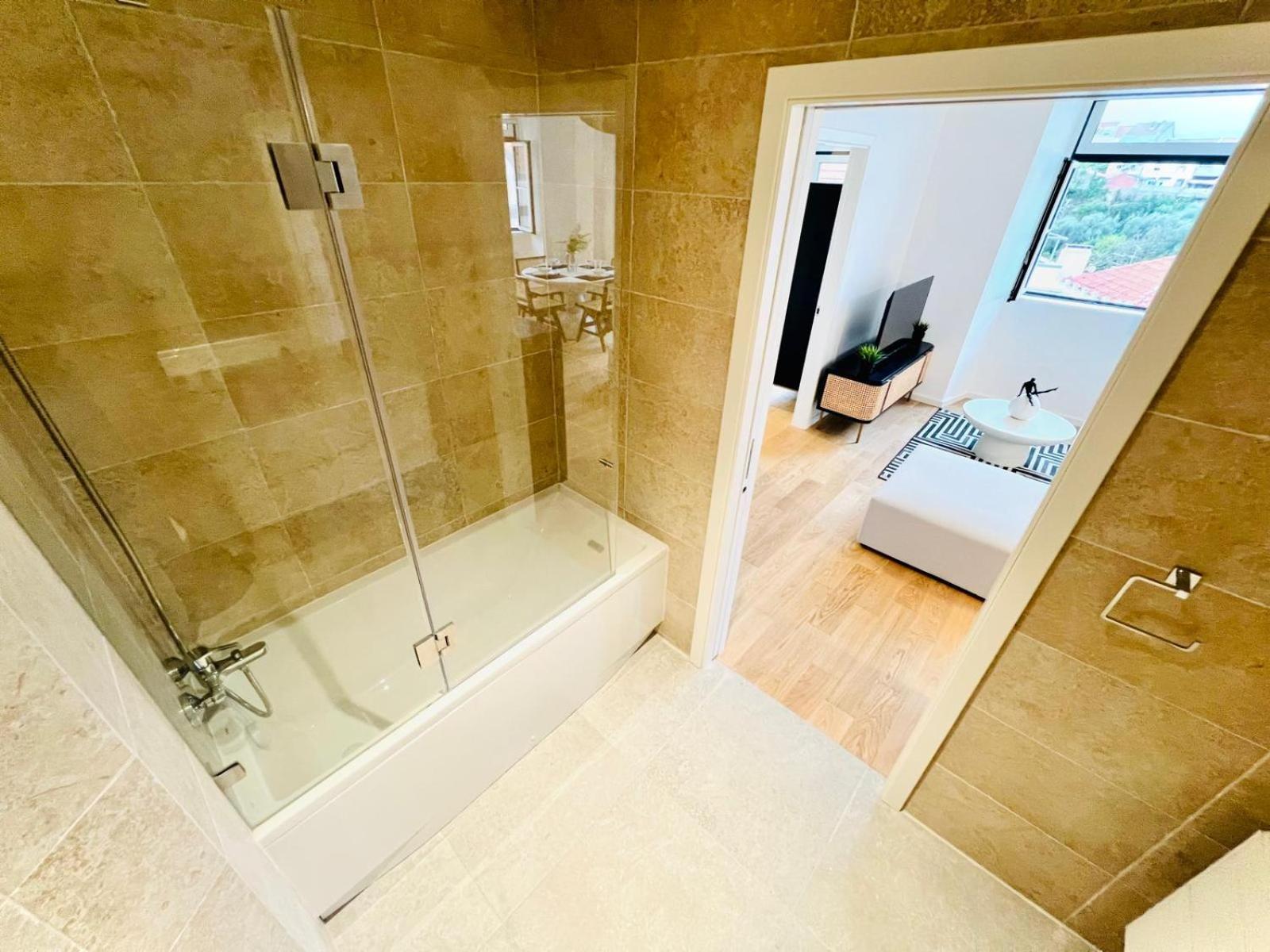Lisbon Pink House II Beautiful 2 Bedroom Flat In City Center מראה חיצוני תמונה