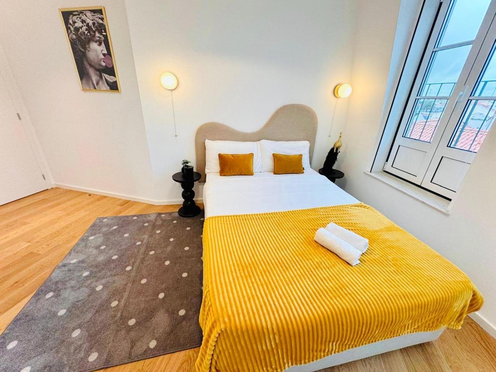 Lisbon Pink House II Beautiful 2 Bedroom Flat In City Center מראה חיצוני תמונה