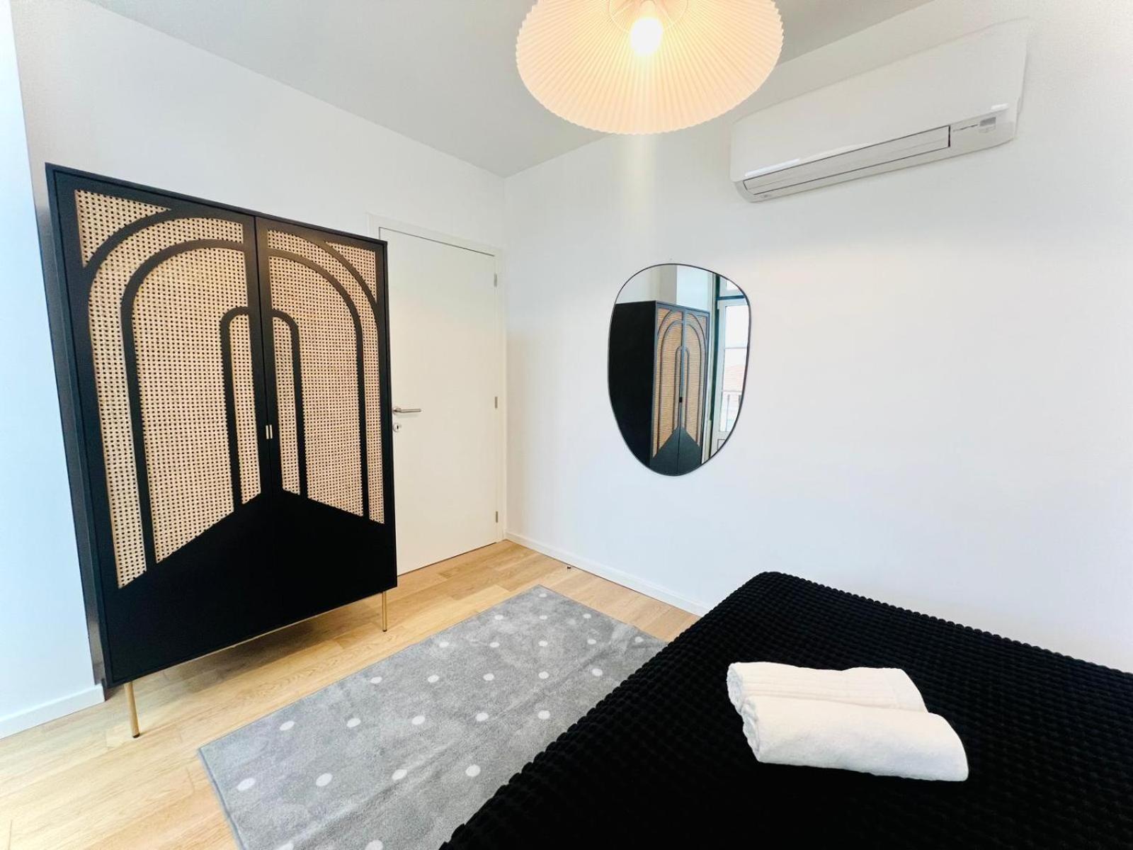 Lisbon Pink House II Beautiful 2 Bedroom Flat In City Center מראה חיצוני תמונה