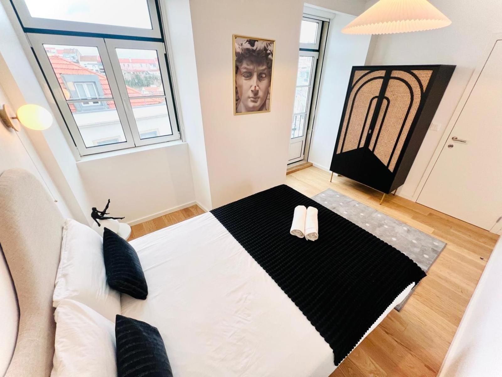 Lisbon Pink House II Beautiful 2 Bedroom Flat In City Center מראה חיצוני תמונה