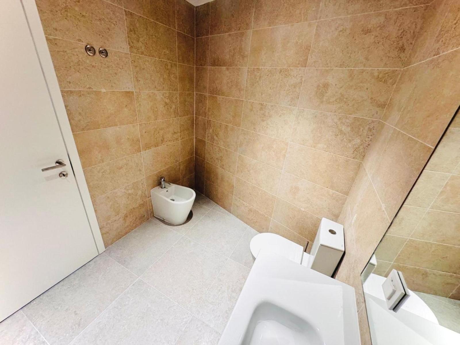Lisbon Pink House II Beautiful 2 Bedroom Flat In City Center מראה חיצוני תמונה