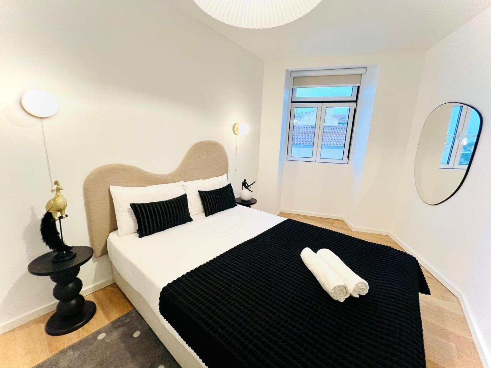 Lisbon Pink House II Beautiful 2 Bedroom Flat In City Center מראה חיצוני תמונה